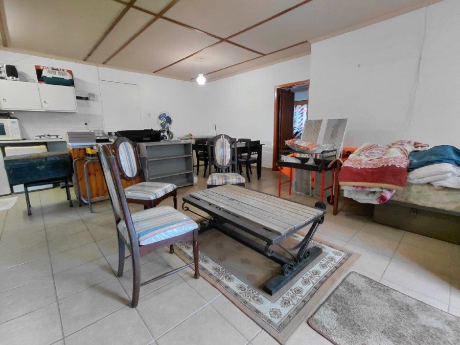 7 Bedroom Property for Sale in Gordons Bay Central Western Cape